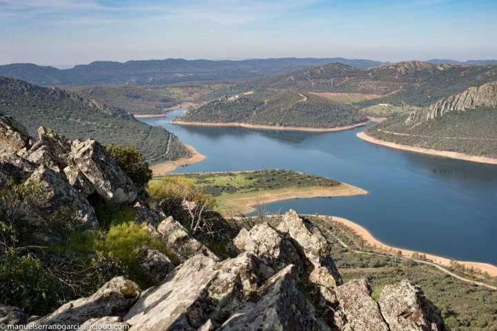 Pueblo Encanto, Apartamento Rural Herrera del Duque ภายนอก รูปภาพ